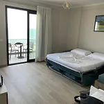 Curoj Luxury Radhimë